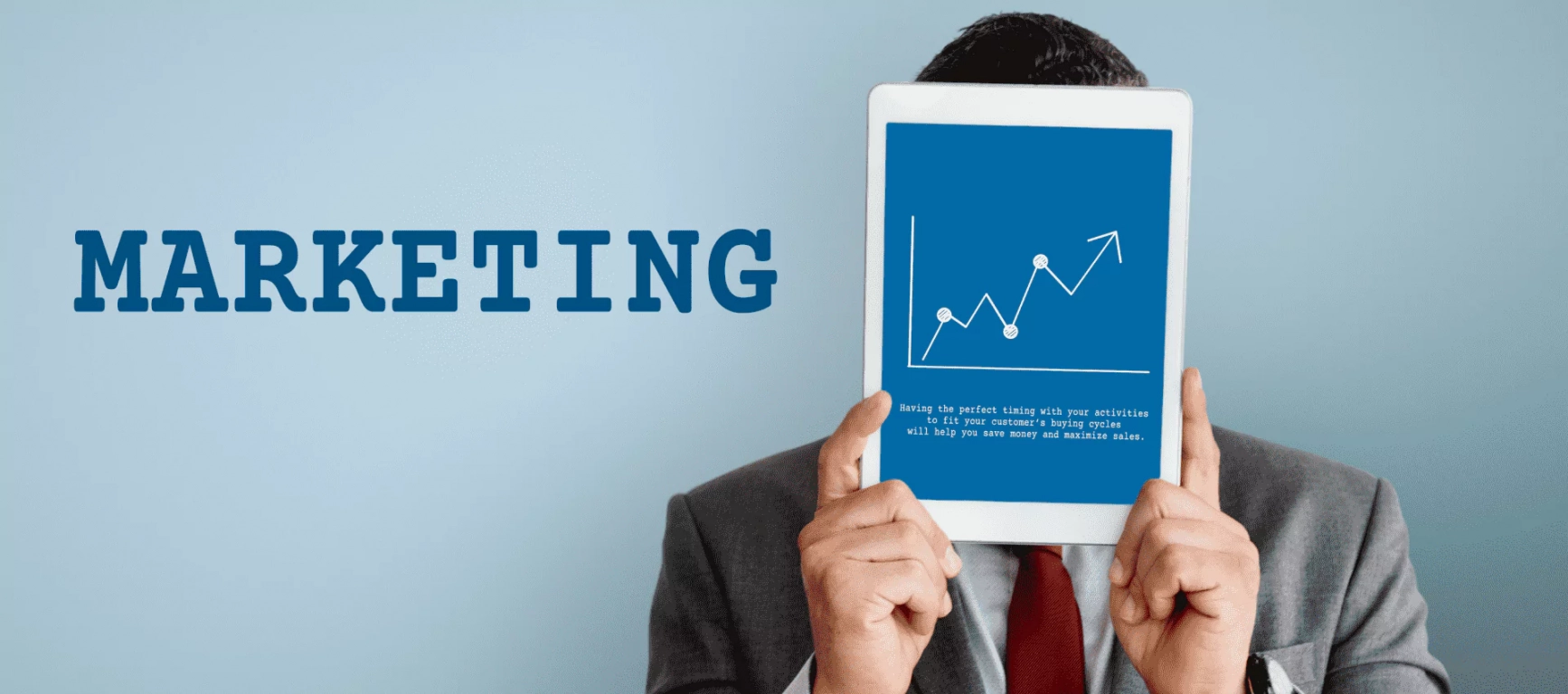 Digital marketing vs traditional marketing blog stock image 1